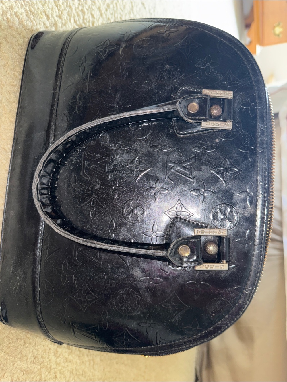 LV ALMA BLACK VERNIS bag small